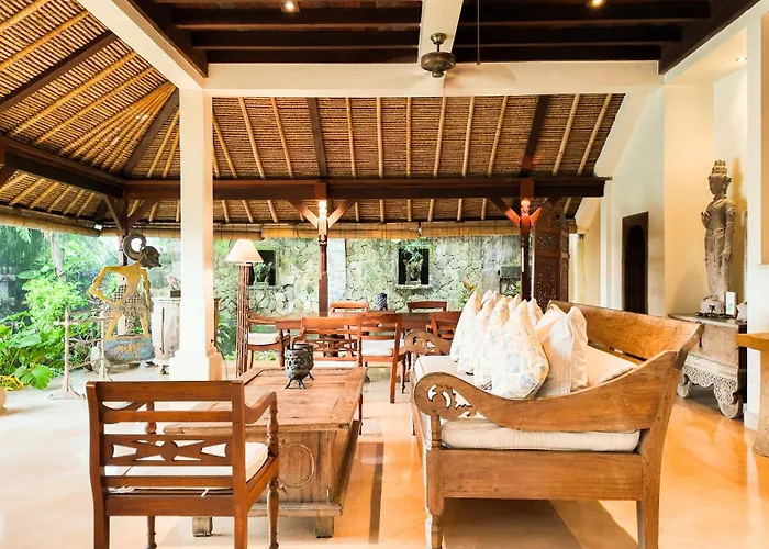 Ria Sayan Villa
