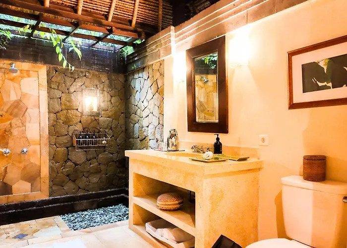 Ria Sayan Villa
